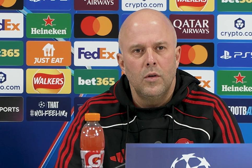 星空体育足球直播-斯洛特：若两个禁区表现都有提升我们有能力夺冠，否则很难