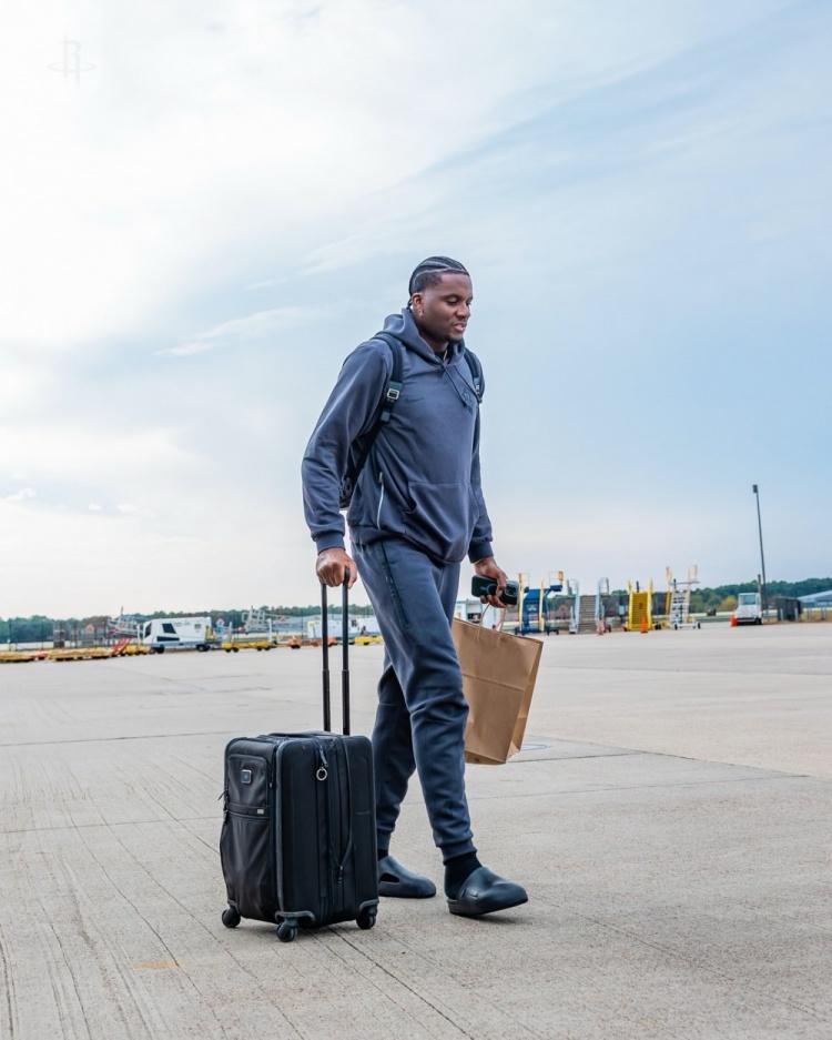 星空体育足球直播-年薪670万！13分钟4+11+2，火箭白菜价捡漏！画蛇添足变超值签约